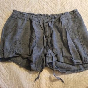 Old Navy cloth shorts